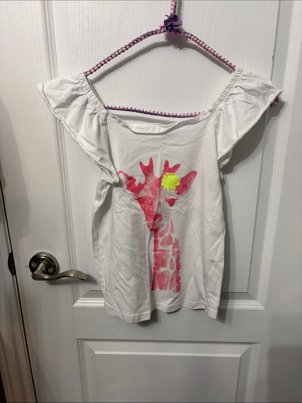 White Girls' Giraffe Graphic Off-Shoulder Top